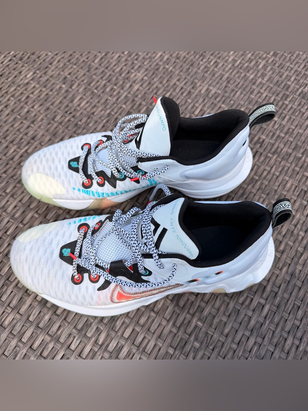 Nike Giannis Immortality Force Field